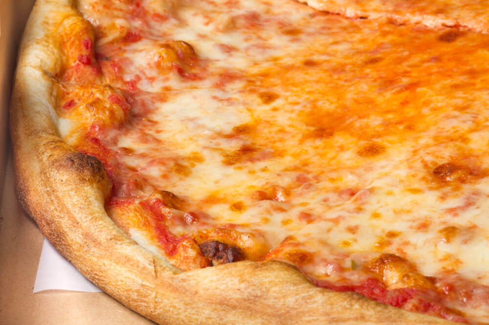 Pizza novaiorquina em destaque