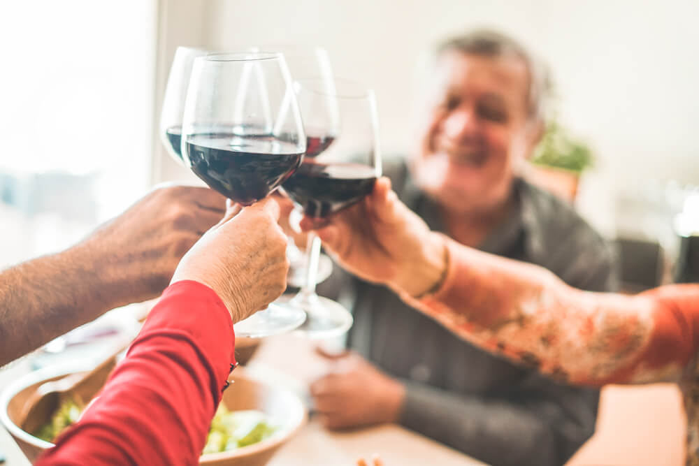 Vinho Contra Vírus: Como A Bebida Atua Na Prevenção De Doenças