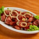 Receita de linguiça acebolada