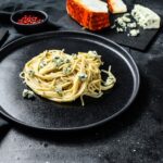 Molho de queijo tipo gorgonzola.