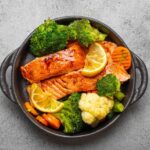 Receita de peixe grelhado com legumes