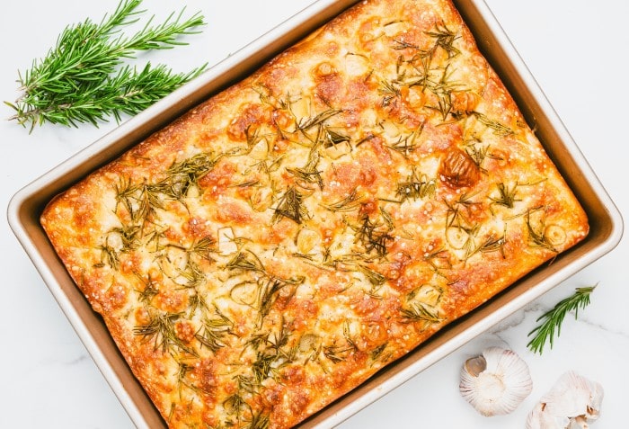 Uma forma com uma massa dentro